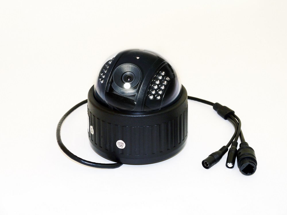 Поворотная Wi-Fi IP-камера «Link-D73W-8G»